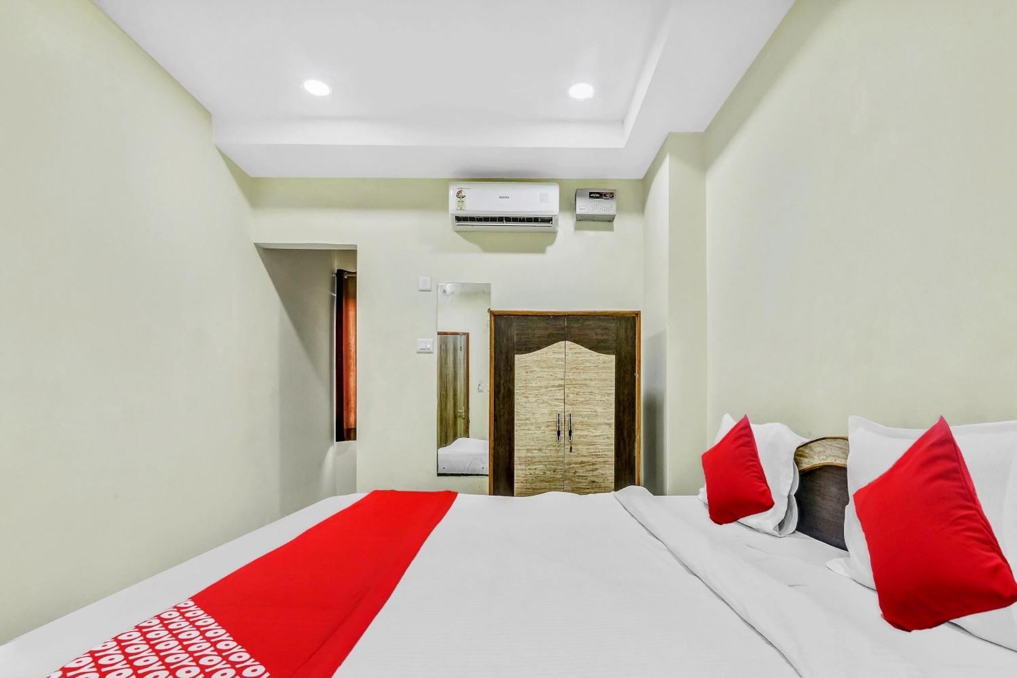Hotel O Govind Guest House Gorakhpur Extérieur photo