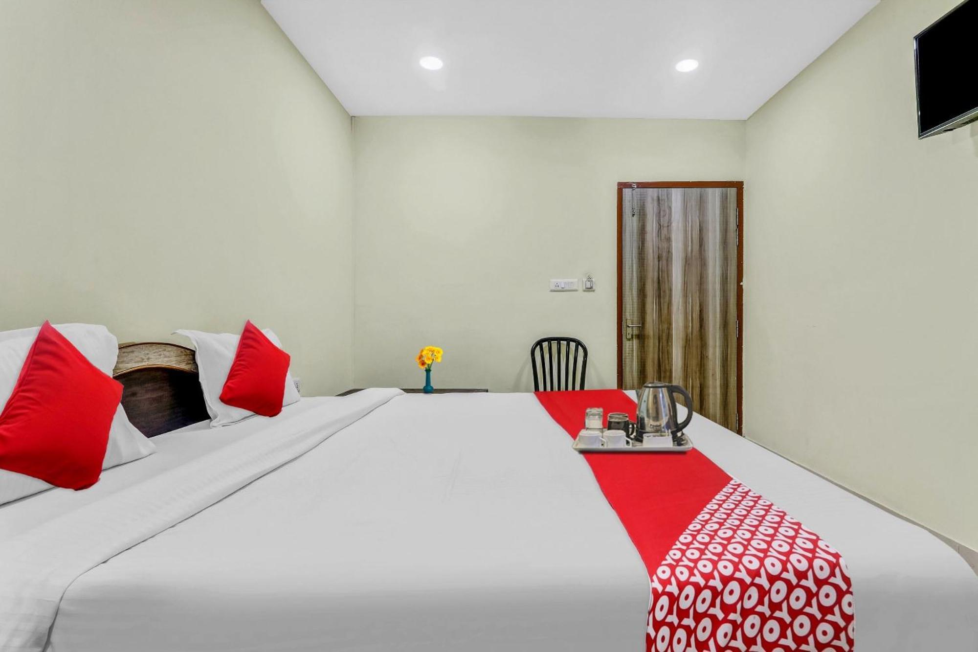 Hotel O Govind Guest House Gorakhpur Extérieur photo