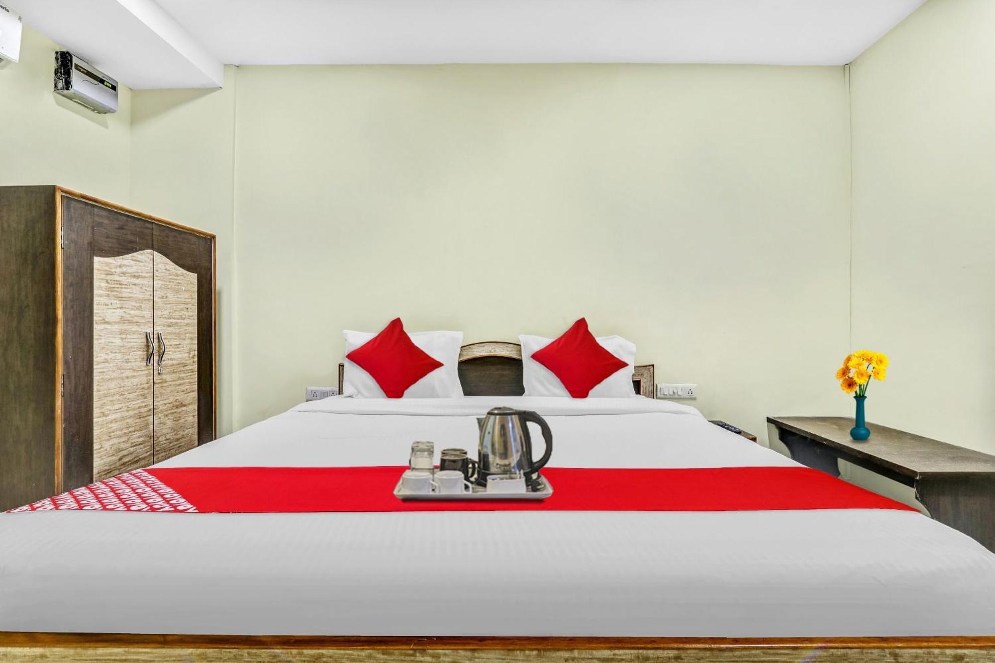 Hotel O Govind Guest House Gorakhpur Extérieur photo