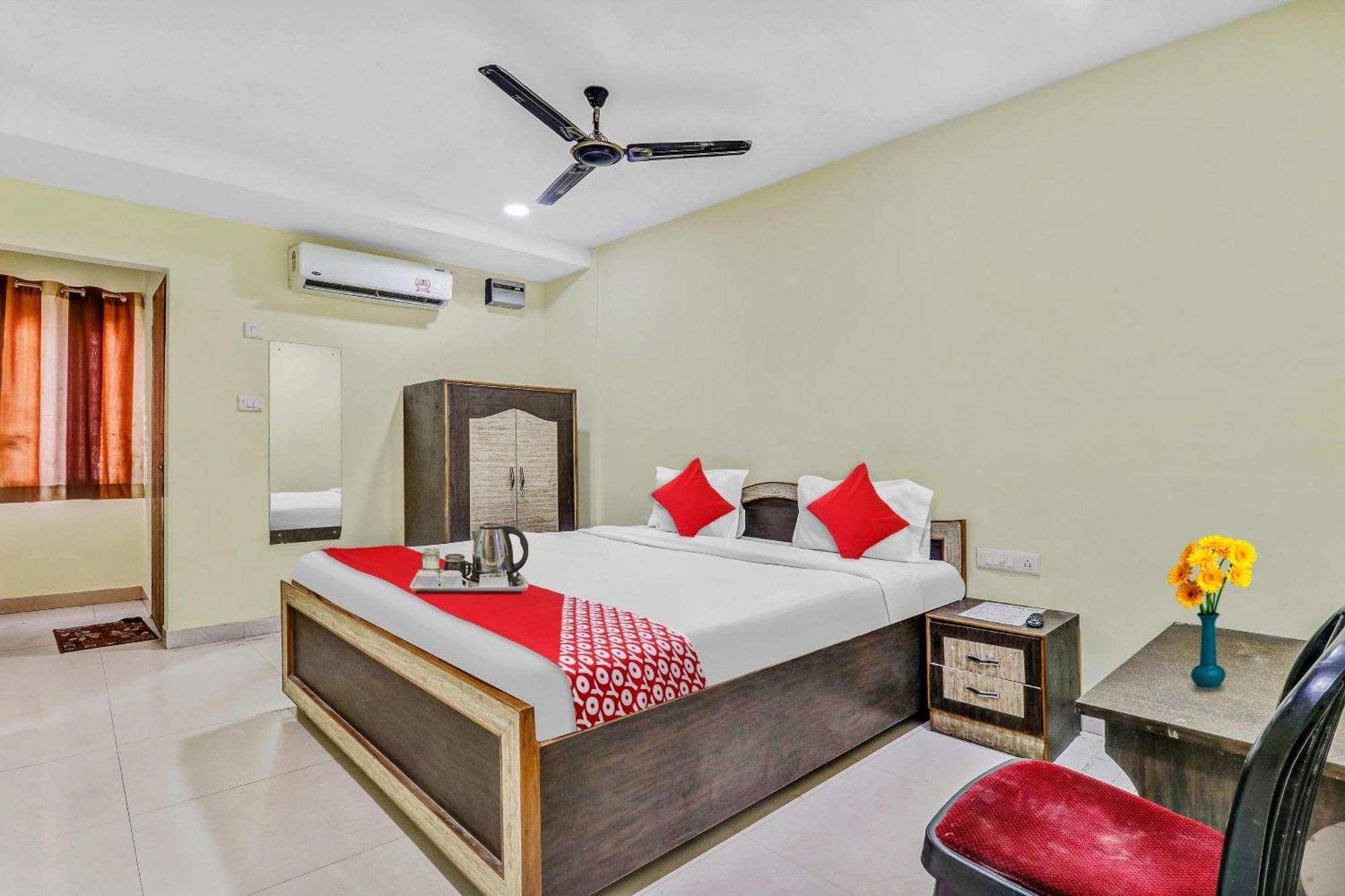 Hotel O Govind Guest House Gorakhpur Extérieur photo